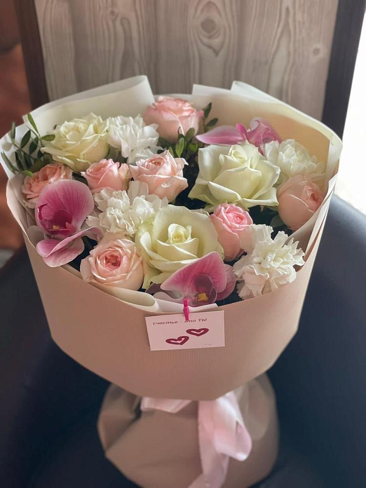 Букет цветов из: Орхидеи, Розы и Гвоздики в Краснознаменский