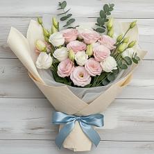 Букет цветов из:  Лизиантусы в Краснознаменский