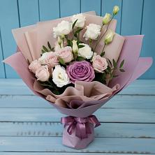 Букет цветов из:  Розы и Лизиантусы в Краснознаменский