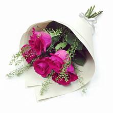 Букет цветов из:  Розы в Краснознаменский