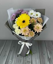 Букет цветов из:  Розы, Герберы и Хризантемы в Краснознаменский