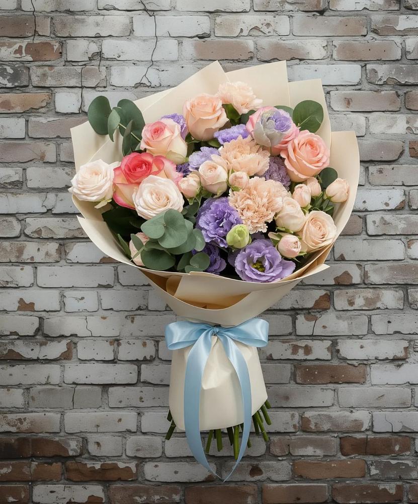 Букет цветов из: Розы, Лизиантусы и Гвоздики в Краснознаменский