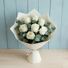 Букет Белые розы в Эвкалипте в Краснознаменский