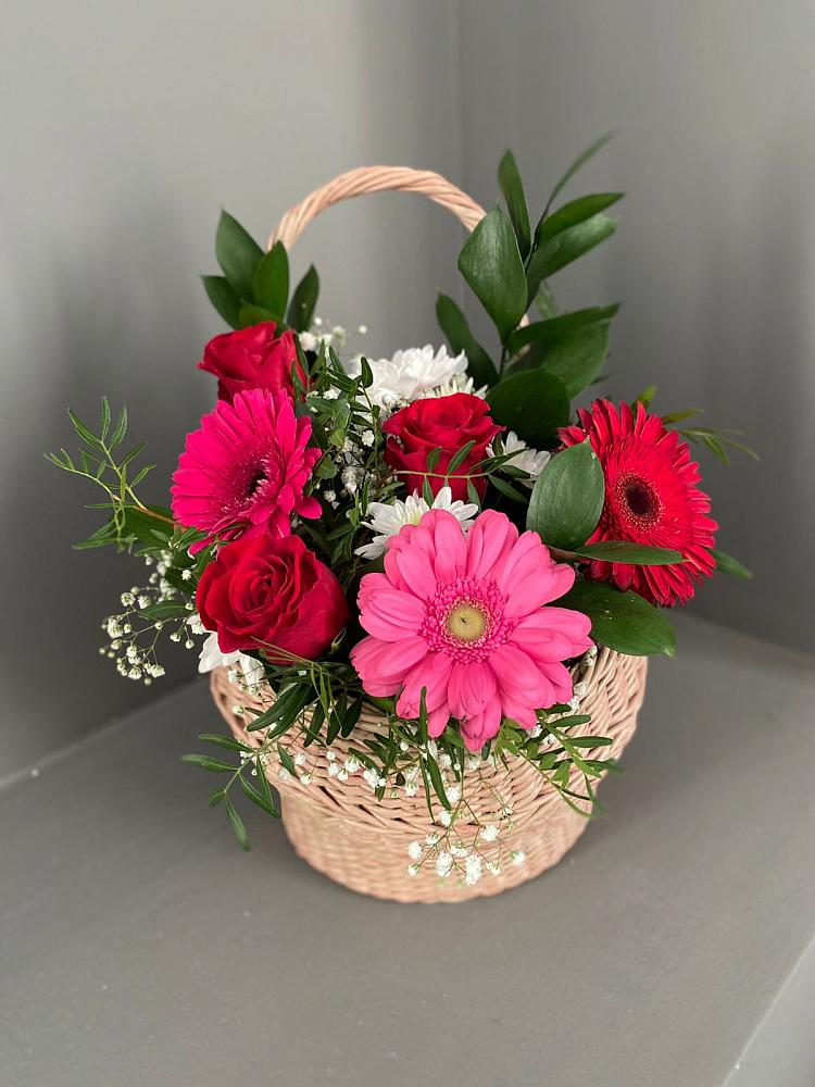 Цветочная композиция из Розы, Хризантемы и Герберы в корзине в Краснознаменский