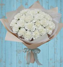 Букет цветов из:  Гвоздики в Краснознаменский