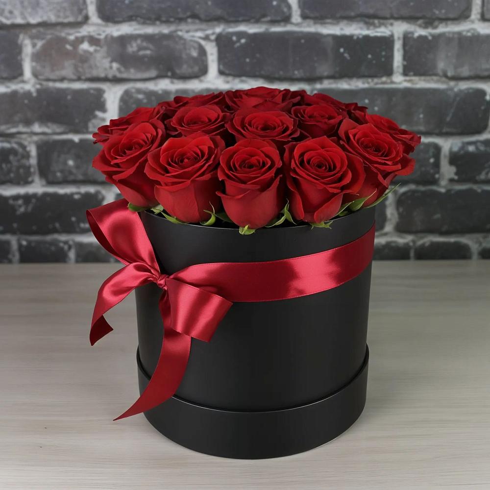 Цветочная композиция из Розы в шляпной коробке в Краснознаменский